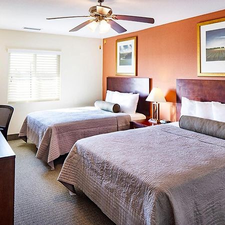 Affordable Suites ムアズビル エクステリア 写真